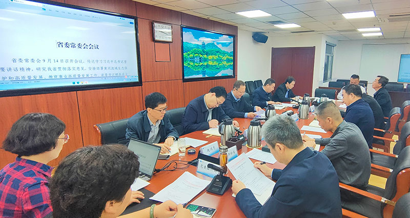 中國廣電甘肅公司召開學(xué)習(xí)會議，強(qiáng)調(diào)打造智慧廣電媒體，發(fā)展智慧廣電網(wǎng)絡(luò)
